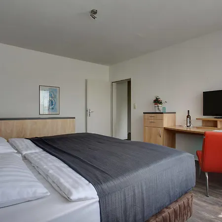 Residenz Am Park 3*